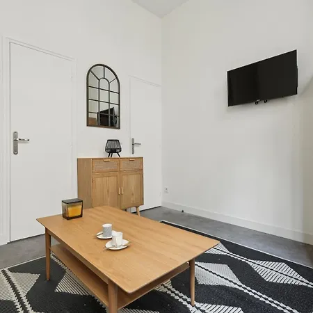 Studio De Charme Au Coeur De Paris! Exterior foto
