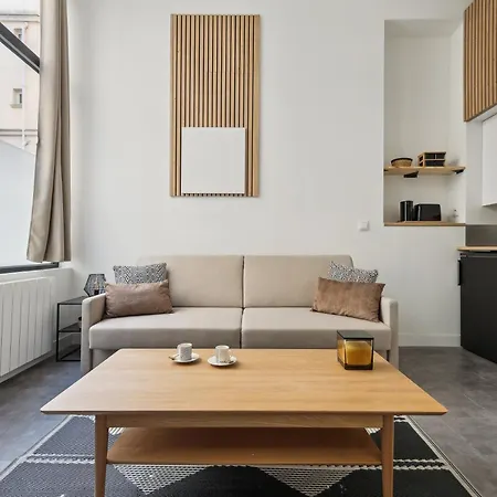 Studio De Charme Au Coeur De Paris! Exterior foto